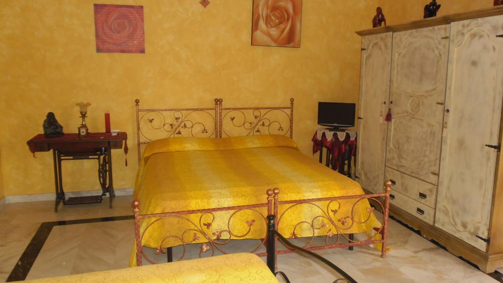 Moonaurora Bed & Breakfast Gallipoli Bagian luar foto